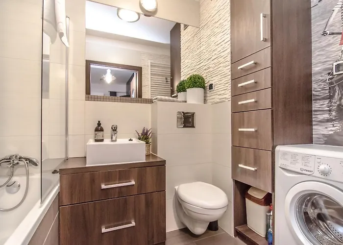 Z Ogródkiem - Alldayholiday Apartament